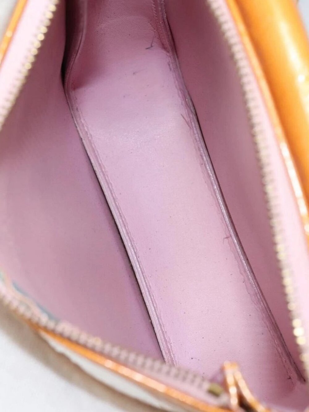 LOUIS VUITTON Monogram Vernis Motto Pouch Marshmallow Pink M91312 - Picture 13 of 15